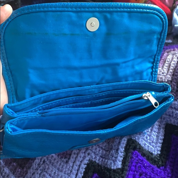 Aero Postale Blue pebble leather - Picture 2 of 3